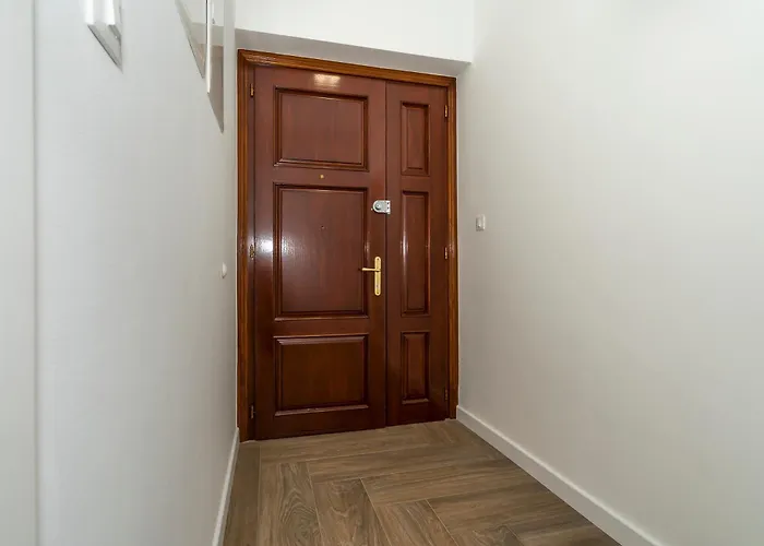 Marcel Apartment Split